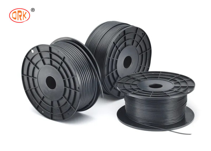 Resistenza all'acqua eccellente solida nera O Ring Cord della striscia di gomma di profilo dell'estrusione di EPDM